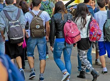 AVVISO PROROGA SORTEGGIO - Rimborso spese viaggio studenti anno 2018/19 –   Assegni di studio anno 2018/19